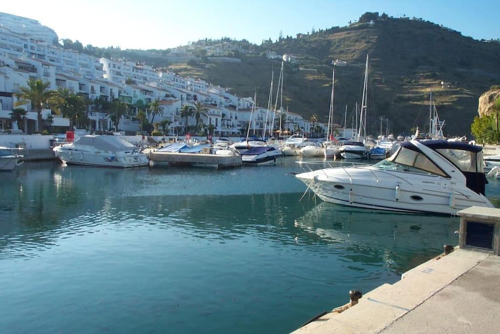 Aida En Marina Del Este Альмуньєкар Екстер'єр фото